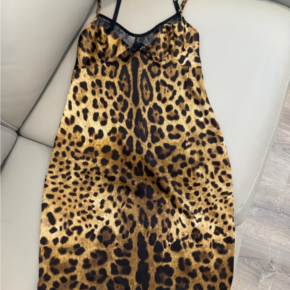 Dolce & Gabbana Dresses & Skirts - Dolce & Gabbana Gold and Black Leopard Silk Slip